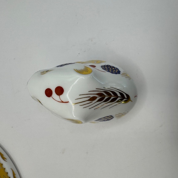 Royal Crown Derby Harvest Mouse 1986 Bone China Paperweight Figurine - Picture 8 of 11